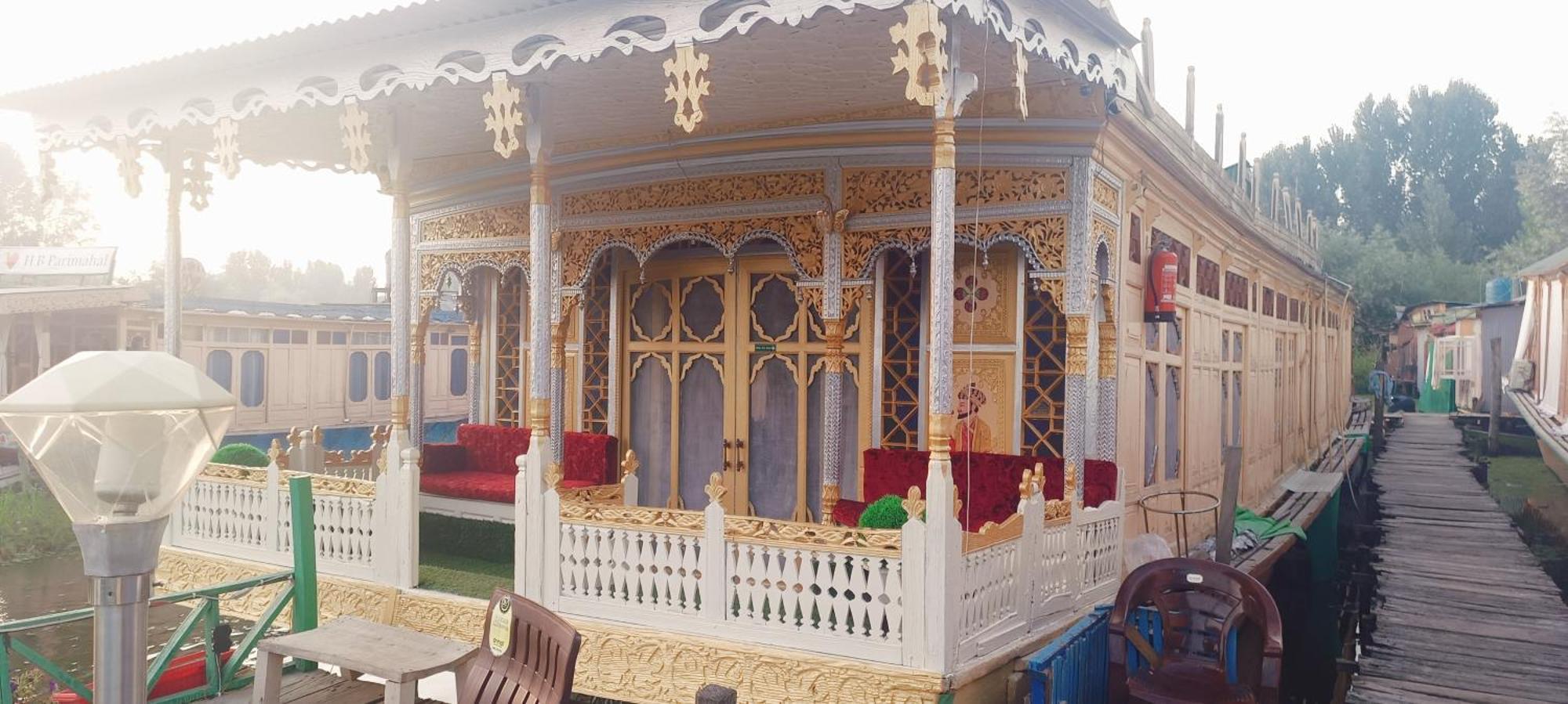 Heritage Geneva House Boat Srīnagar المظهر الخارجي الصورة