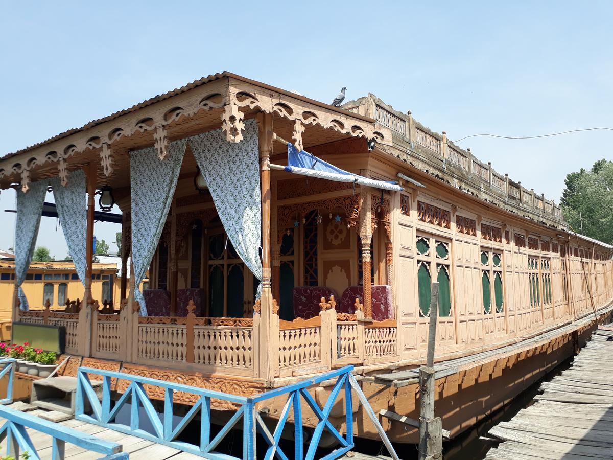 Heritage Geneva House Boat Srīnagar المظهر الخارجي الصورة